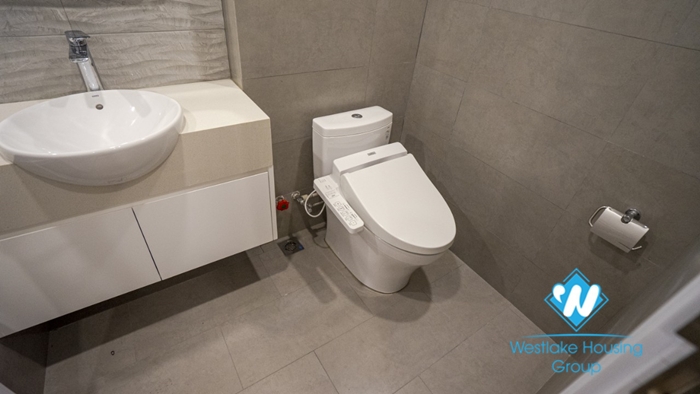 One bedroom apartment for rent near Thong Nhat park